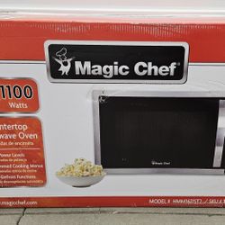 Magic Chef Countertop Microwave Oven