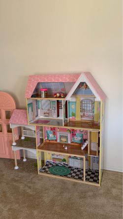 Doll House