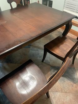 Dinning table
