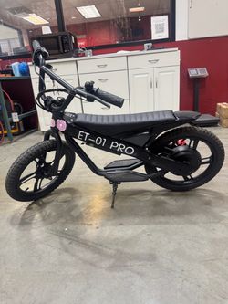 Children‘s electric scooter