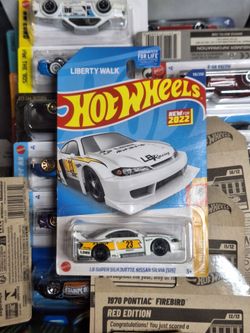 Hot wheela LBWK Super Silhouette Nissan Silvia S15