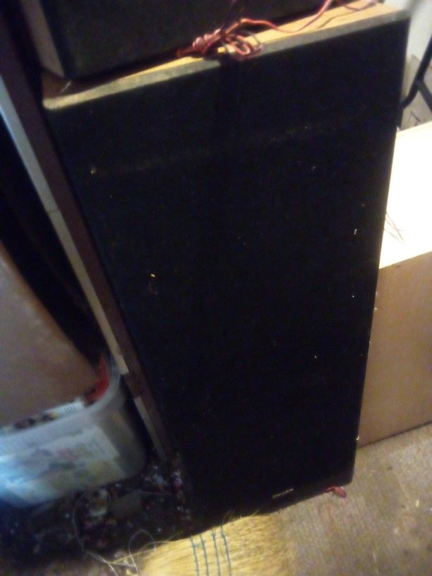 2 Vintage Sharp Speakers