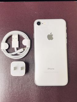 iPhone 7 32GB Factory Unlocked