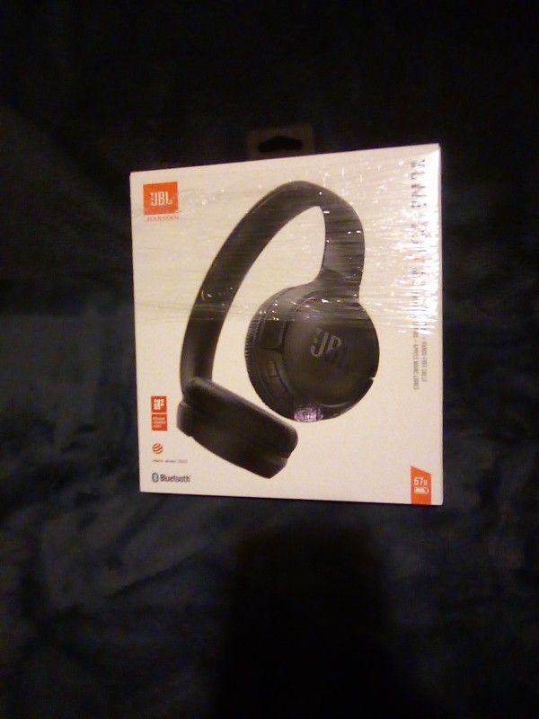 JBL Tune 520