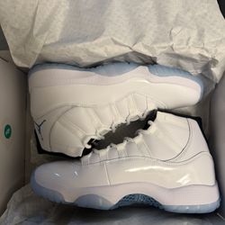 Jordan 11 Size 10 Legend Blues 