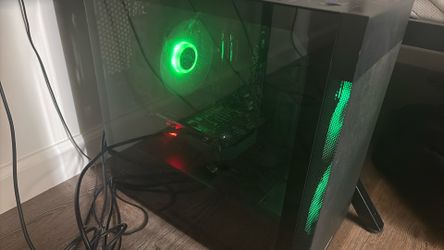 Gaming PC AMD Raedon RX 570 series