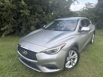 2018 INFINITI QX30