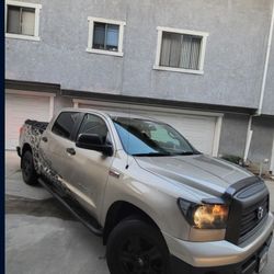 2008 Toyota Tundra 5.7 Salvage Title V8  New Engine 27k Miles On New Engine