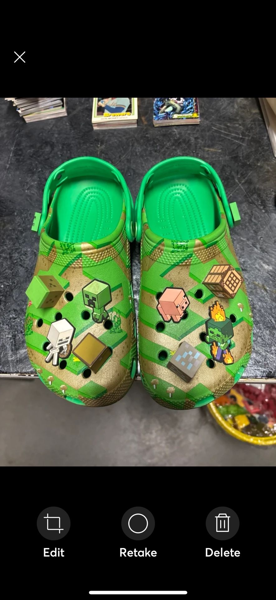 Minecraft Crocs. Casual Shoes for boys or girls sz J6