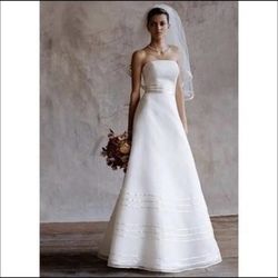 David's Bridal Wedding Gown