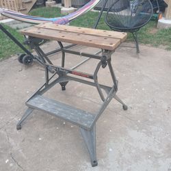 Black And Decker Foldable Worktable
