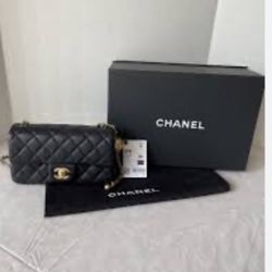 Chanel Caviar Quilted Black Purse 