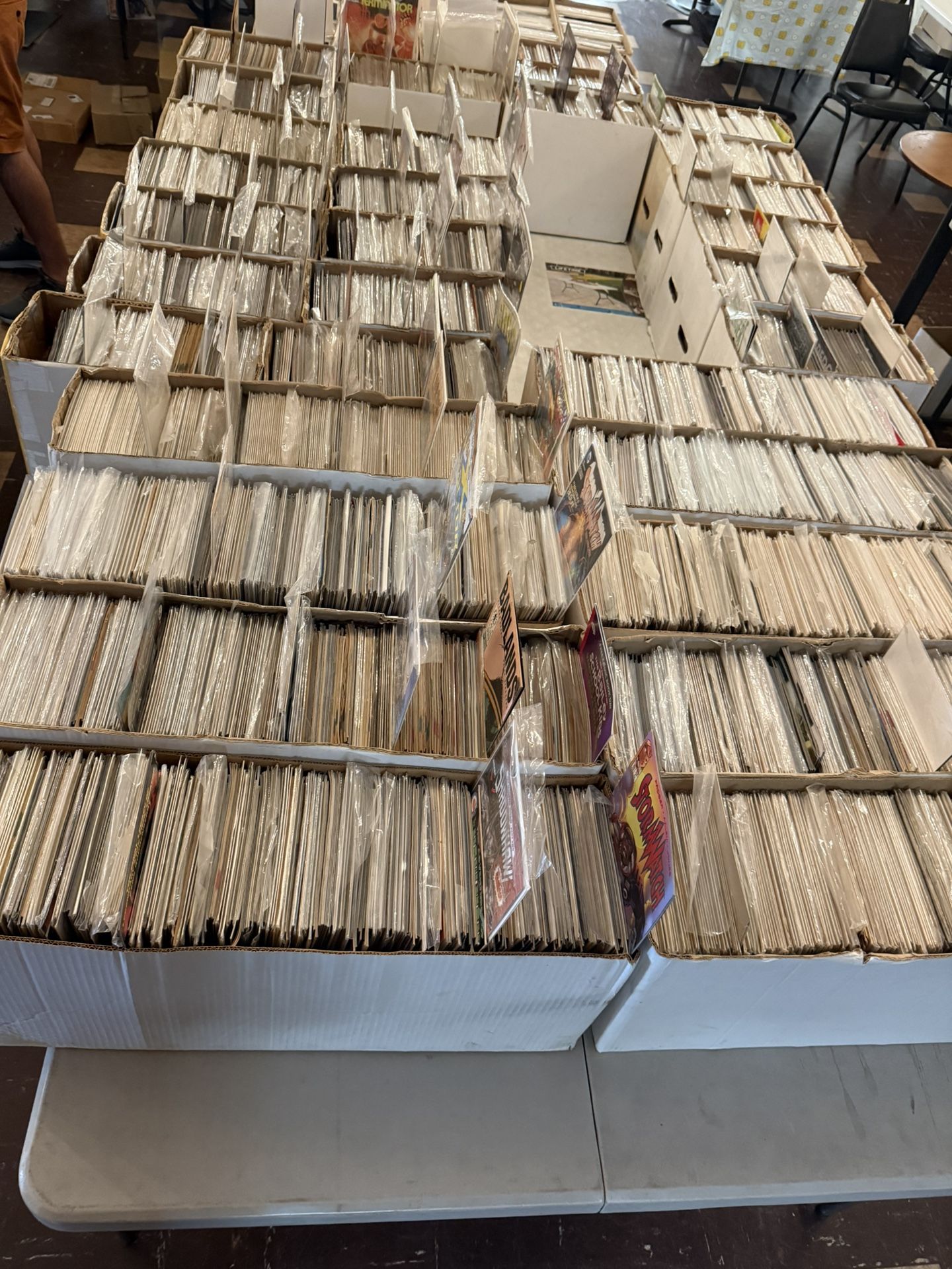 Whole Table Full Of Comics 6-7k Comics