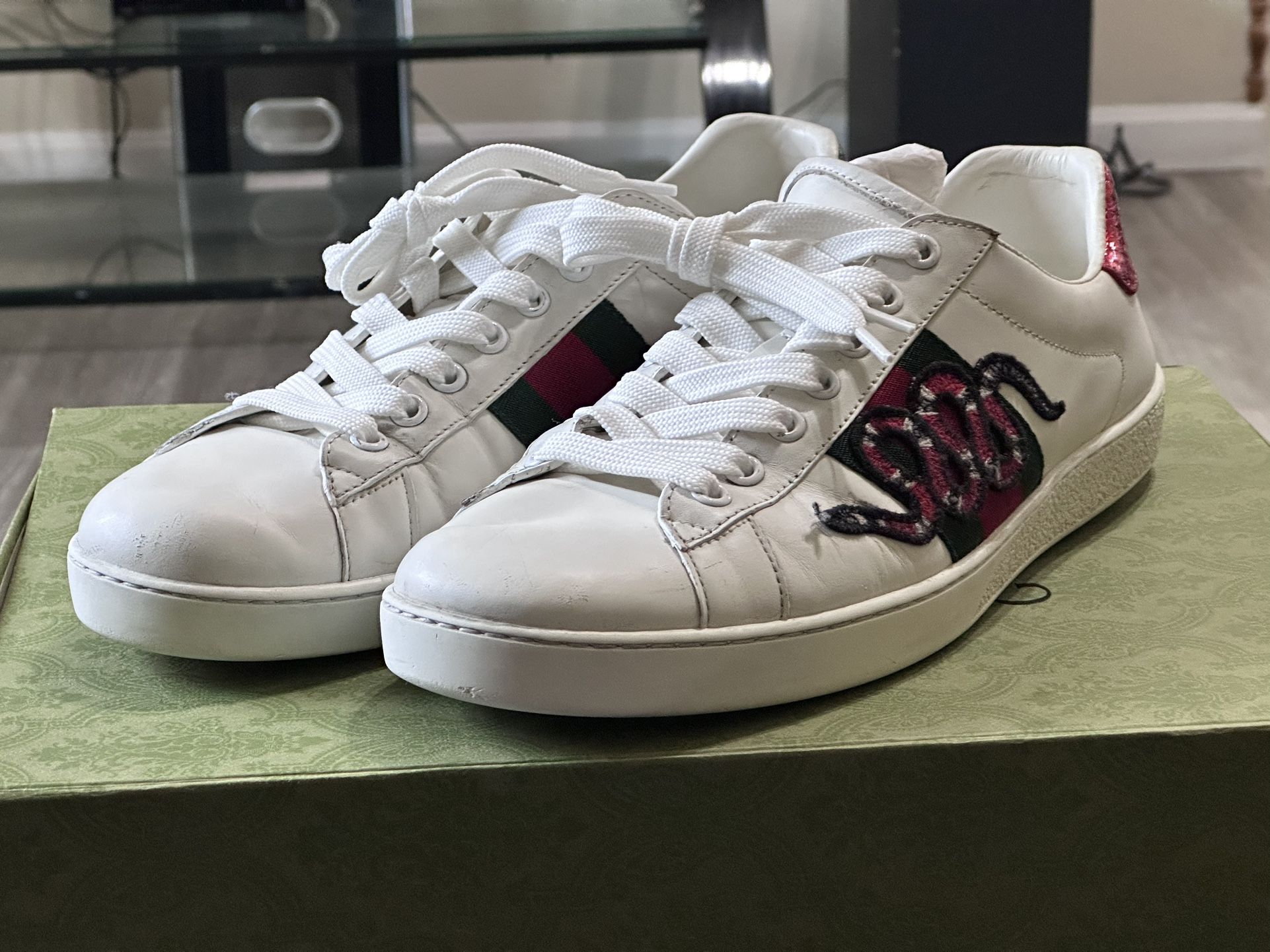 Gucci Ace Embroidered King Snake Men’s White Sneakers Size 8 US 9