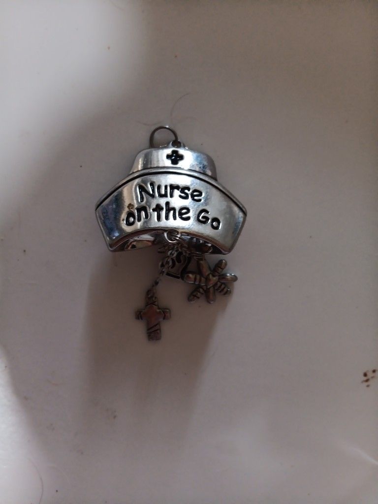 "Nurse On The Go" Charm/pendant