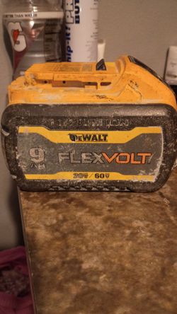 60 volt flex DeWalt battery