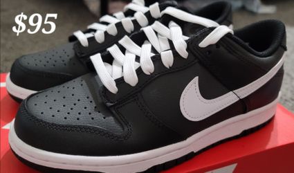 Nike dunk size 5.5Y