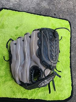Louisville Genesis 11.5" Glove