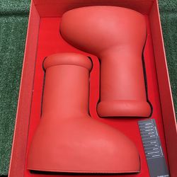 MSCHF Big Red Boot size 12 VNDS