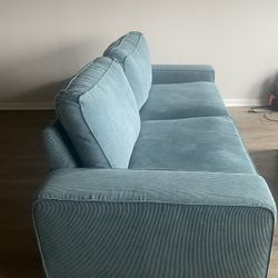 Kivik Sofa