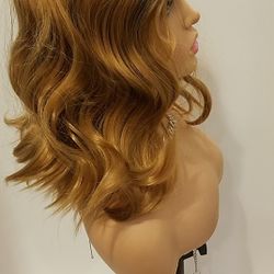 Short Brown Wavy Wig