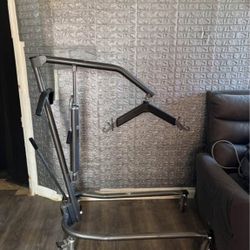 Swinger/lift
