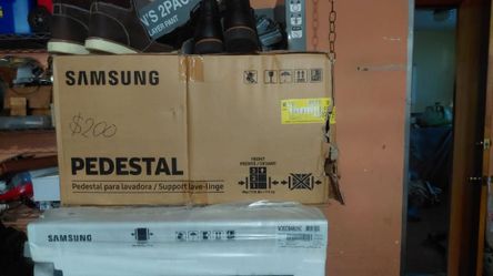 Samsung Washer Pedestal in Box