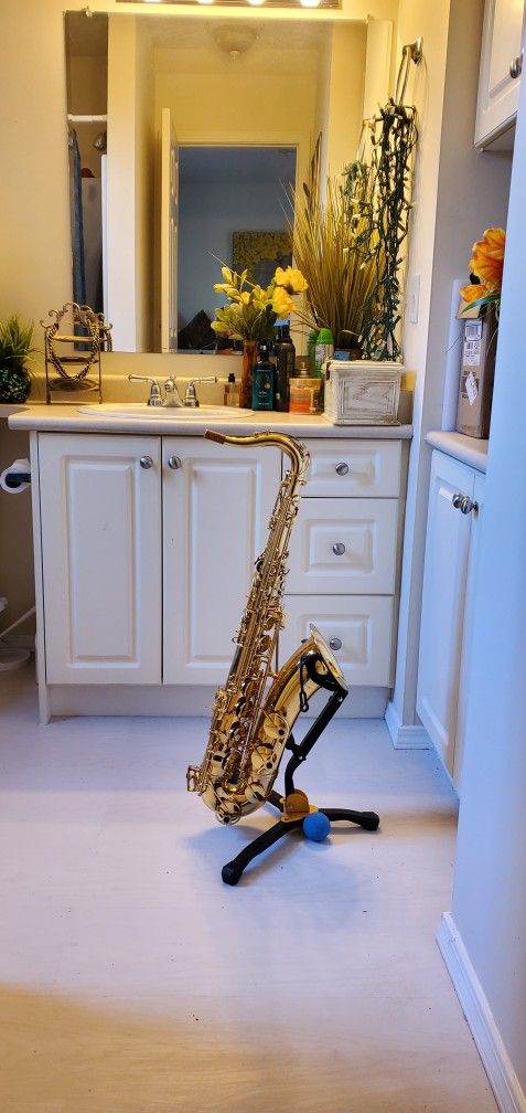 Saxophone  Tenor Yanagisawa T-901. Excellent Condition. (Japan)