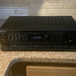 Vintage Sony FM Stereo/FM-AM Receiver