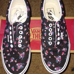 Vans..ditty Floral Blk/ Truewht