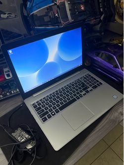Computer Laptop Dell Inspiron Touchscreen core i7 8th Gen