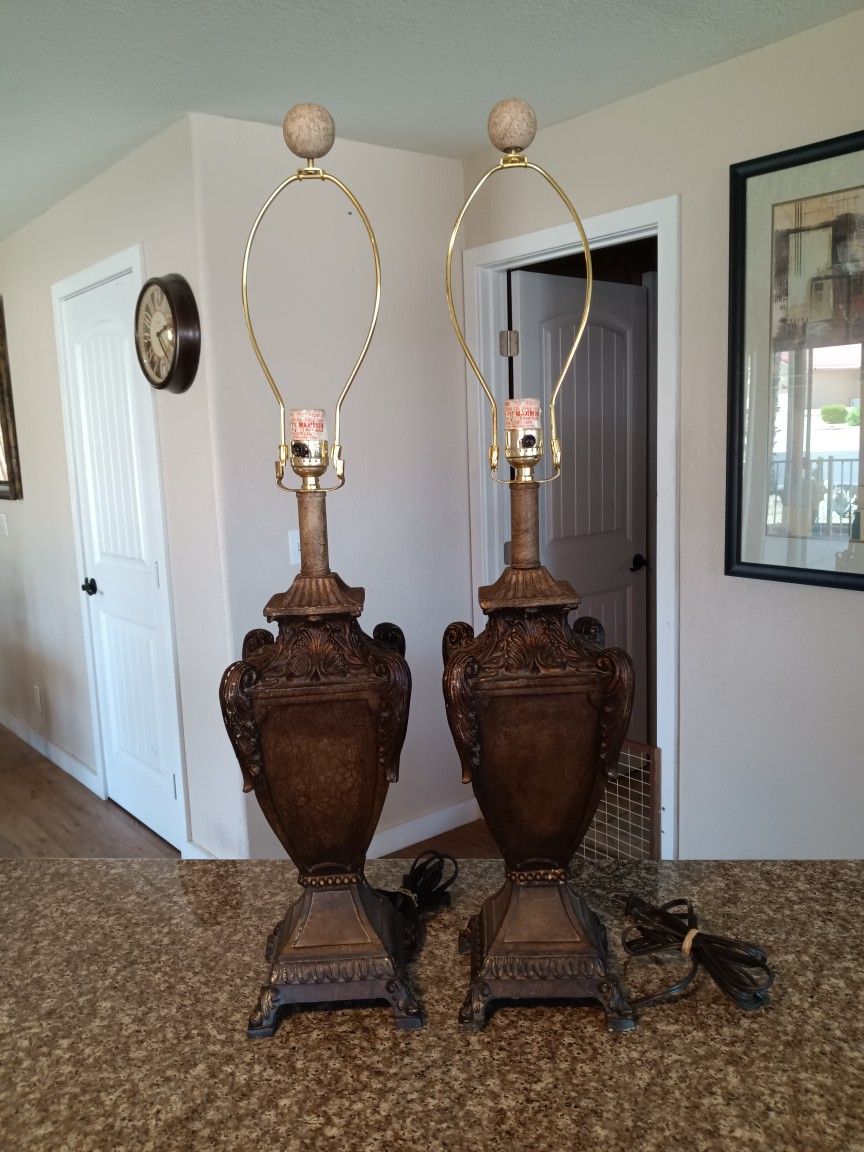 2 Lamps Set