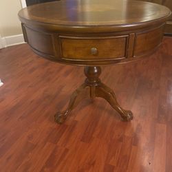 Wooden Round Table