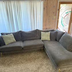 Sectional Sofa/Couch