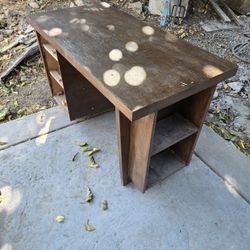 Free Desk