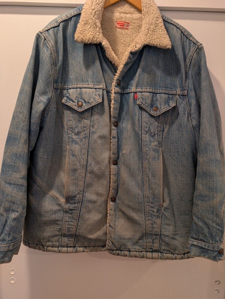 Vintage Levis Sherpa Denim Trucker Jacket Sz 48