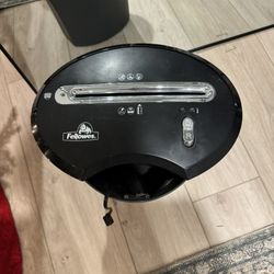 Paper Shredder