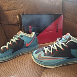 Nike Max LeBron 11 Low "Turbo Green"