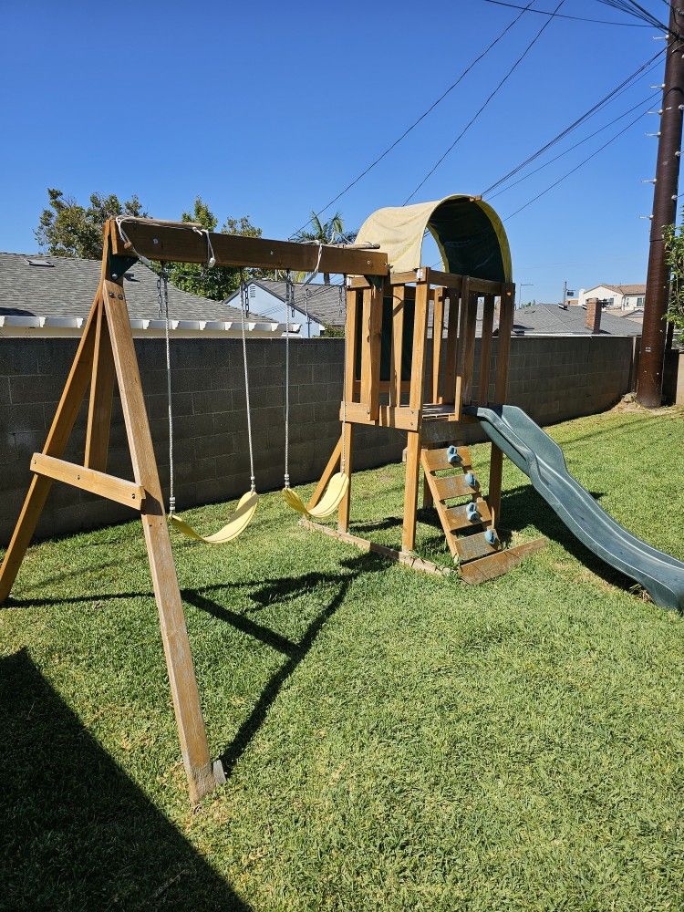 Well-Loved Swing Set – Make an Offer!