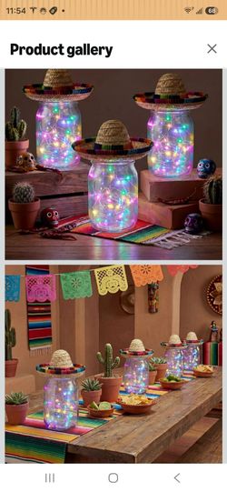6 centerpieces Mason Jars with lights and sombreros