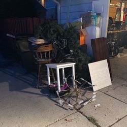 Free Stuff We Are Moving 