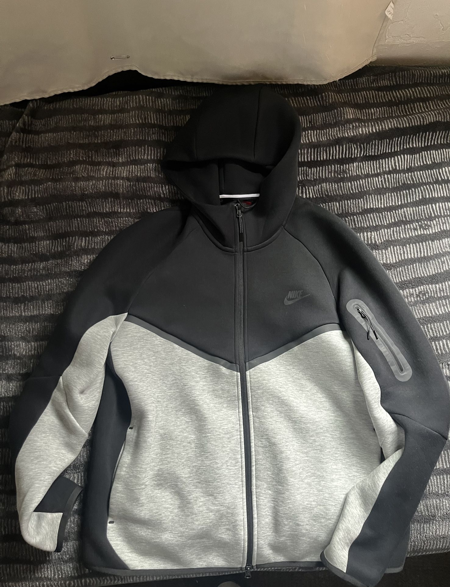 Nike Tech 