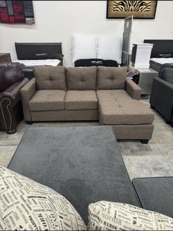 New Reversible Chase Sectional