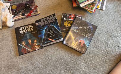 Set Of 5 Star Wars Books.   