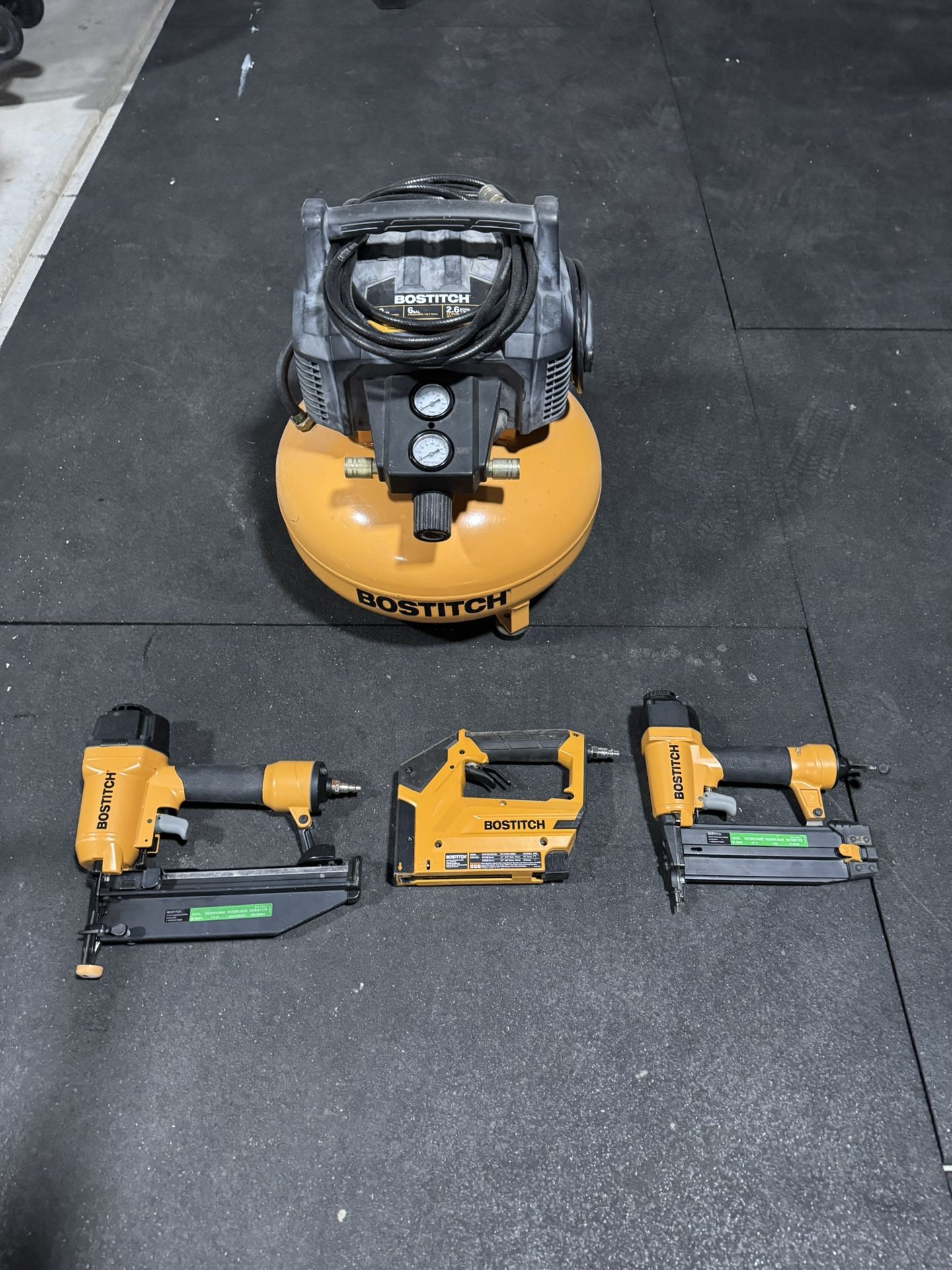 Bostitch Air Compressor Combo Kit