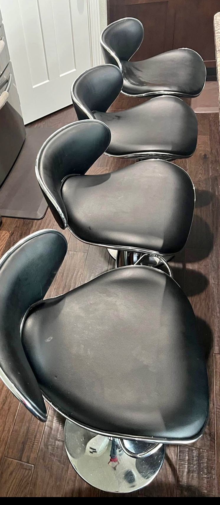 Swivel Bar Stools