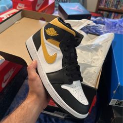 Jordan 1 Mid Pollen Sz 10