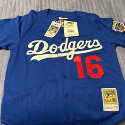 Dodgers Jersey.