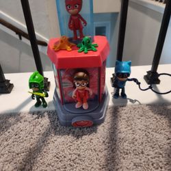 PJ Masks transforming station 