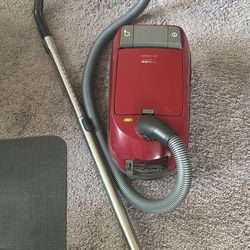 Miele Vacuum 